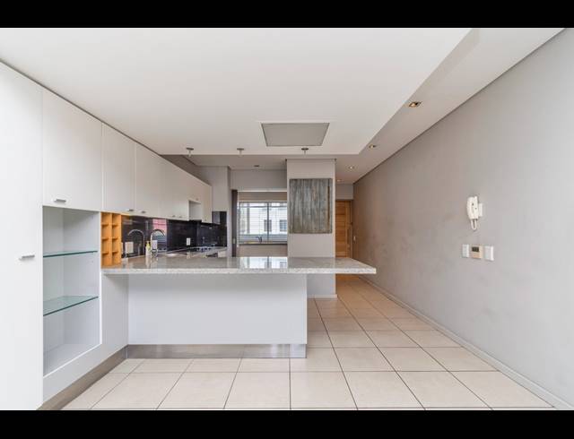 3 BEDROOM APARTMENT RENTED IN DE WATERKANT